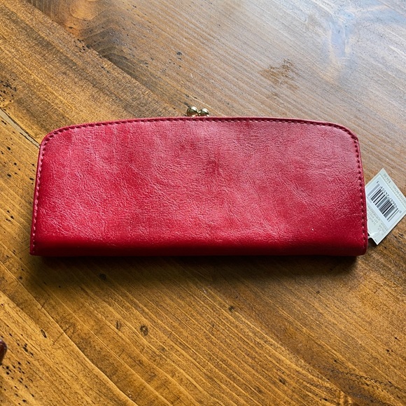 Liz Claiborne wallet - Picture 4 of 7